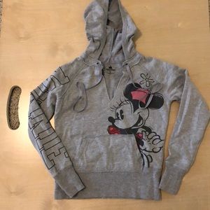 AUTHENTIC DISNEY SWEATSHIRT W/ MINNIE